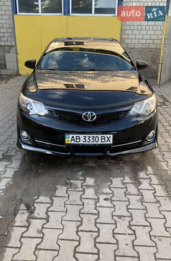Toyota Camry  2012