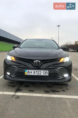 Toyota Camry LE 4AWD 2020