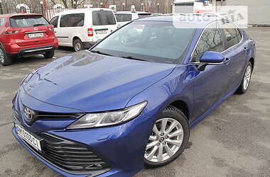 Toyota Camry  2018