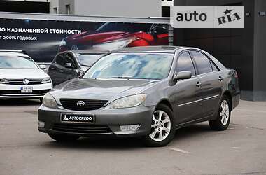 Toyota Camry  2005