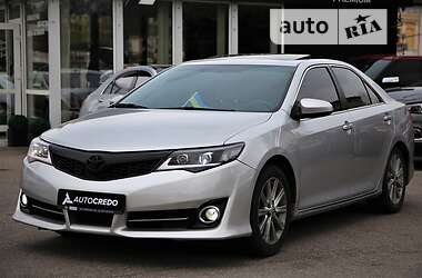 Toyota Camry  2012