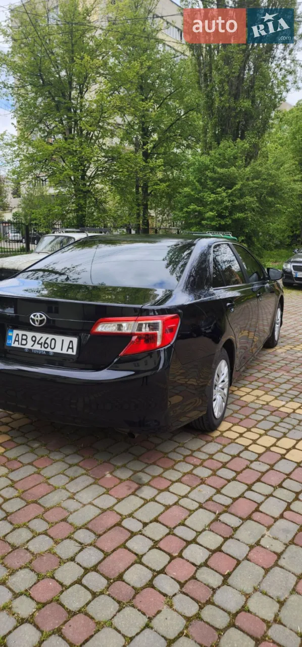 2013 Toyota Camry - мініатюра 2