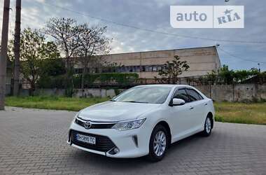 Toyota Camry  2015