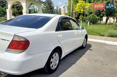 Toyota Camry  2005