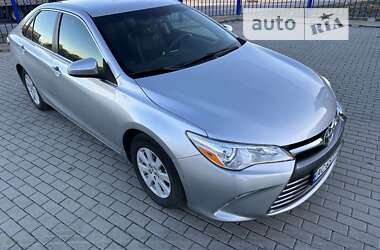 Toyota Camry  2016