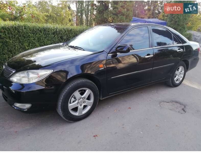 Toyota Camry 2003 года в Хмельницке