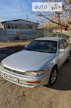 Toyota Camry  1992
