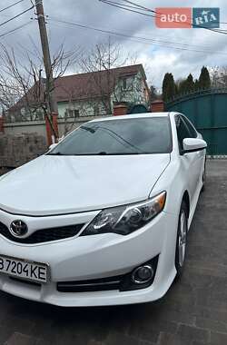 Toyota Camry 2012