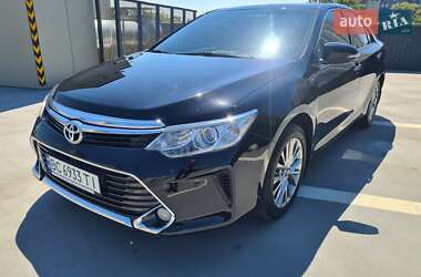Toyota Camry  2016