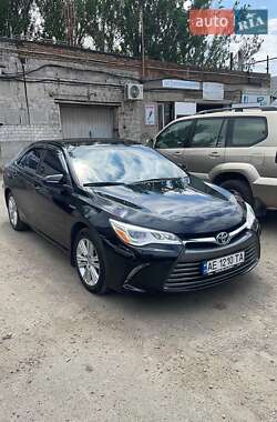 Toyota Camry  2015