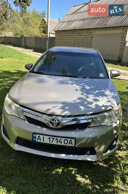 Toyota Camry 2013