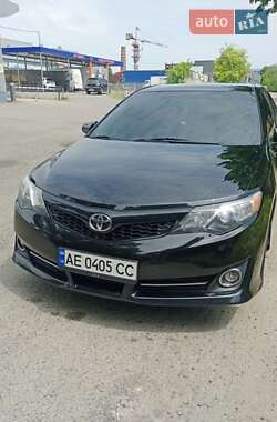 Toyota Camry  2014