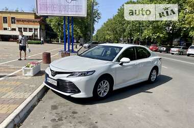 Toyota Camry  2017