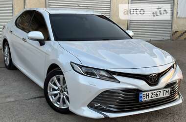 Toyota Camry  2017