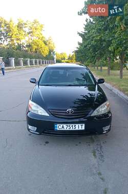 Toyota Camry  2002