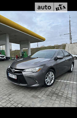 Toyota Camry  2015