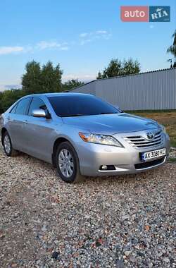 Toyota Camry  2008