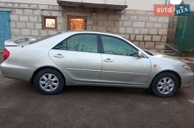 Toyota Camry  2003