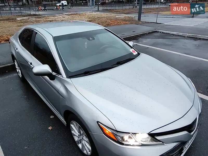 Toyota Camry 2018