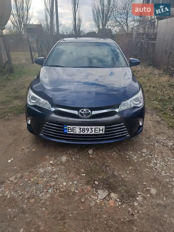 Toyota Camry 2015