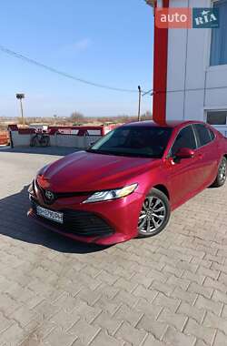 Toyota Camry  2018