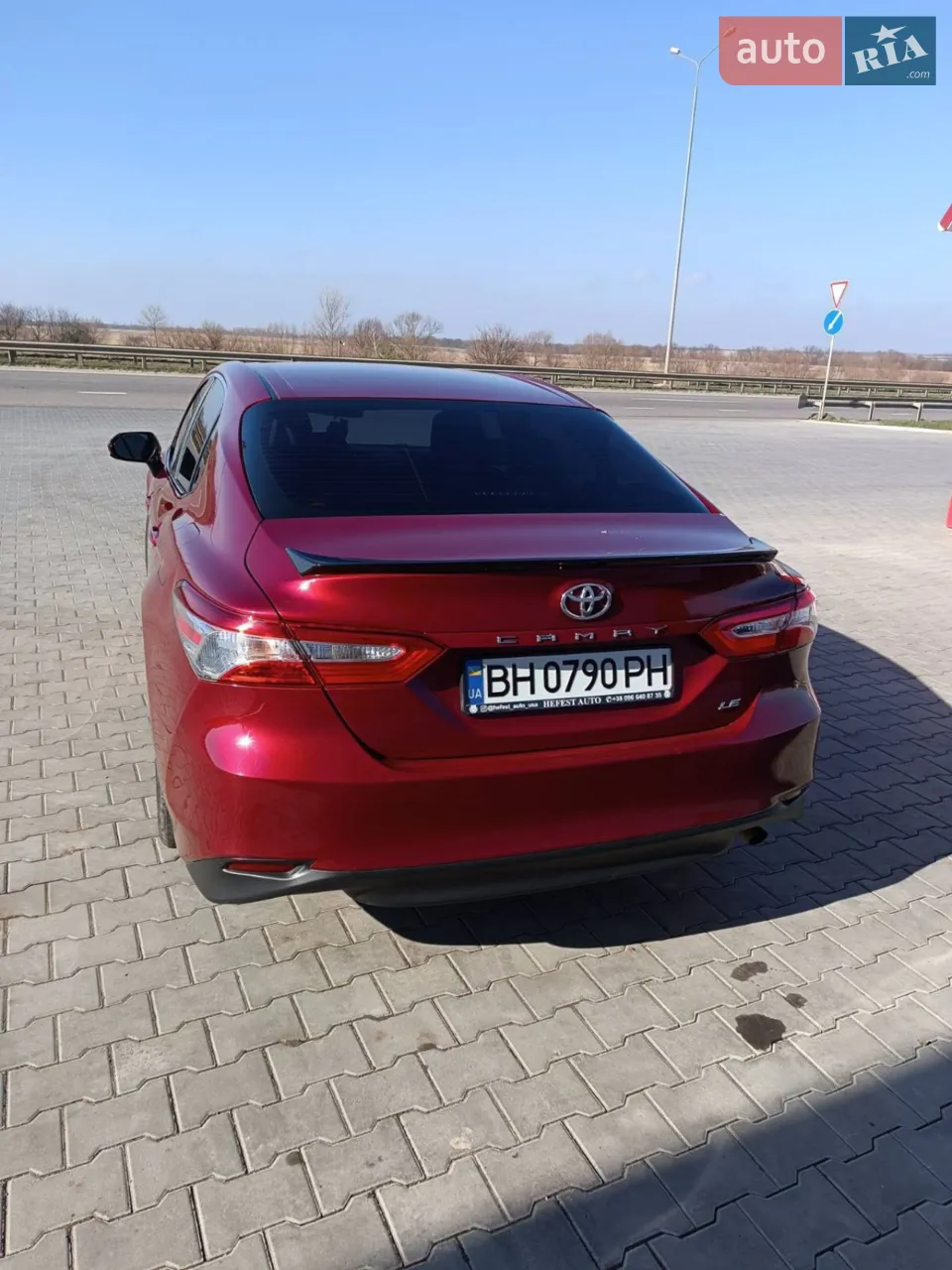 2018 Toyota Camry - мініатюра 4
