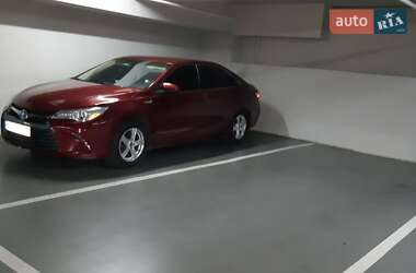 Toyota Camry  2015
