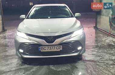 Toyota Camry  2018
