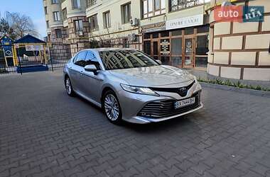 Toyota Camry Premium Plus 2019