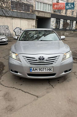 Toyota Camry  2008