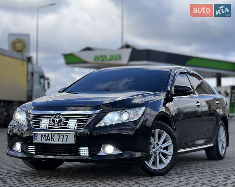 Toyota Camry 2012 года в Хмельницке