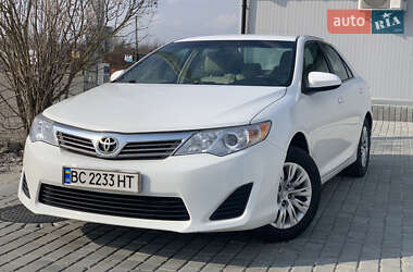 Toyota Camry  2013