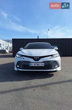 Toyota Camry  2018