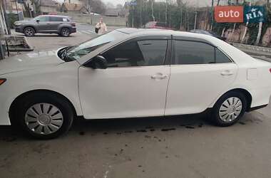 Toyota Camry  2014