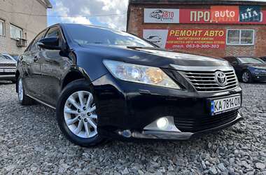Toyota Camry  2013