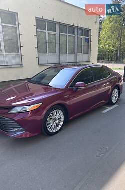 Toyota Camry  2018