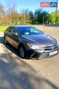 Toyota Camry  2016