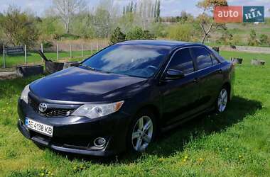 Toyota Camry 2014