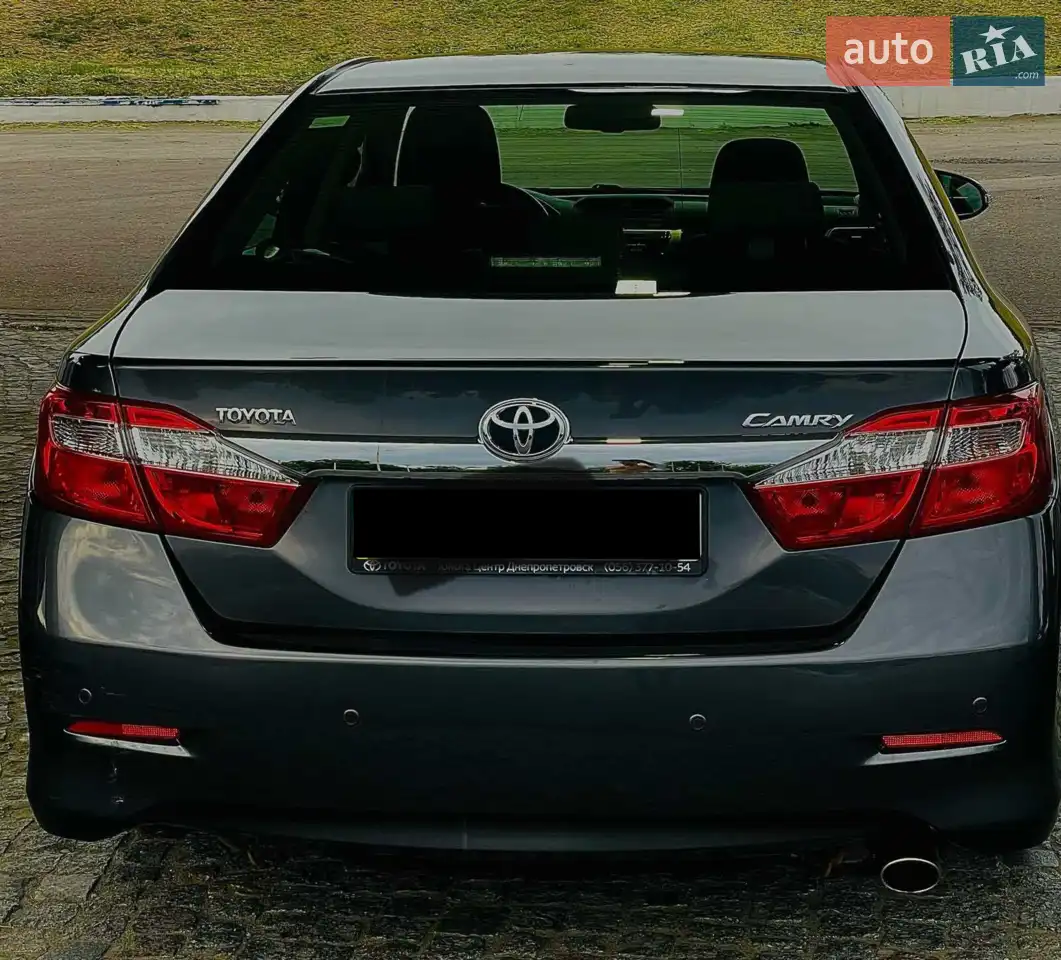 2013 Toyota Camry - мініатюра 4