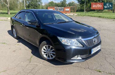 Toyota Camry  2011