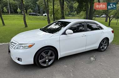 Toyota Camry  2009