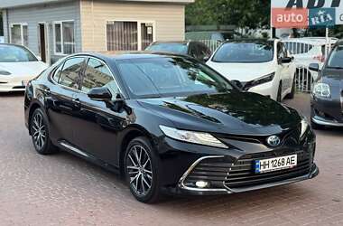 Toyota Camry  2023