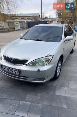 Toyota Camry  2004