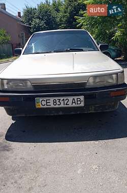 Toyota Camry  1987