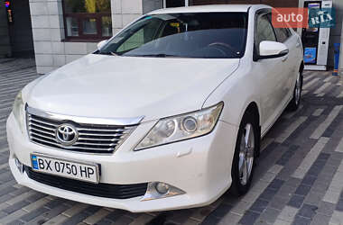 Toyota Camry 2012