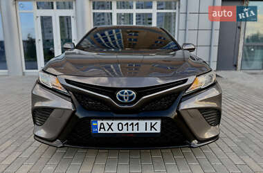 Toyota Camry  2017