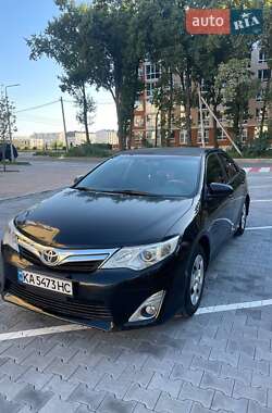 Toyota Camry  2015