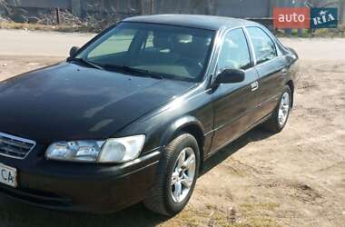 Toyota Camry  2000