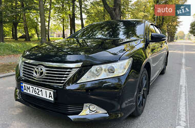 Toyota Camry 2014