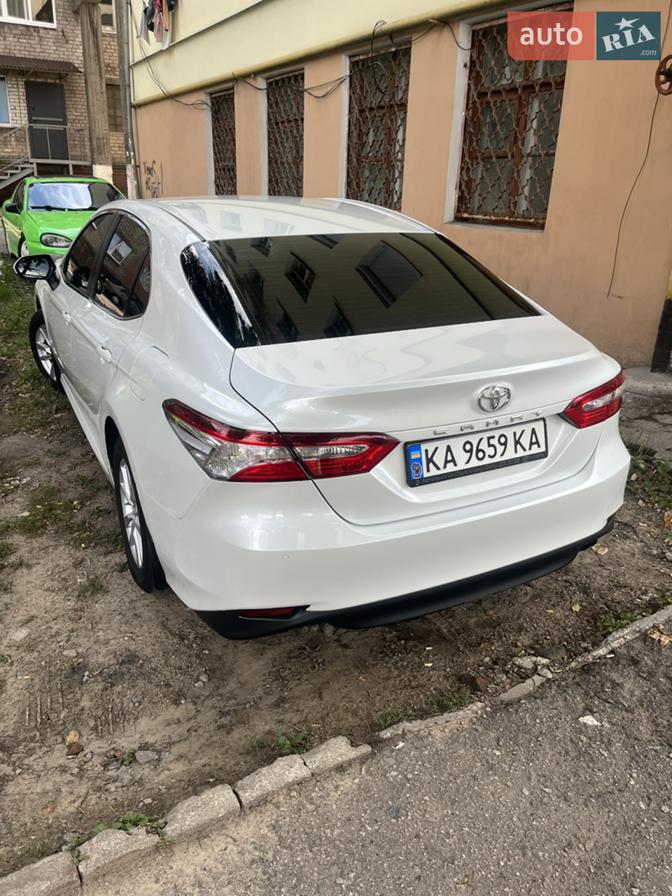 2018 Toyota Camry - мініатюра 3